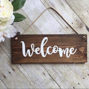 Thanks for visiting my closet! 🌺💐🌻🌷